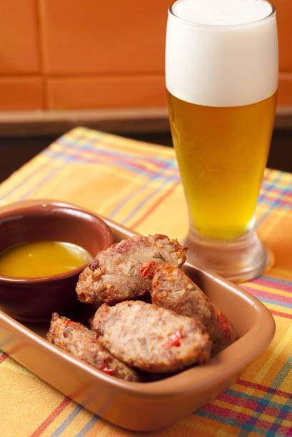 Bolinho de arroz do Bar da Frente