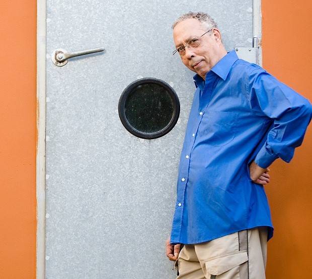 Jards Macalé faz show gratuito no Centro