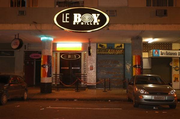 Operação fecha boates na Lapa e em Copacabana