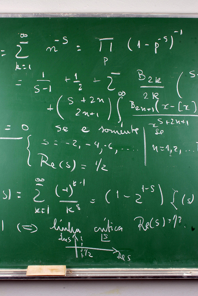 Veja dicas do colégio pH para Física, Matemática e Química