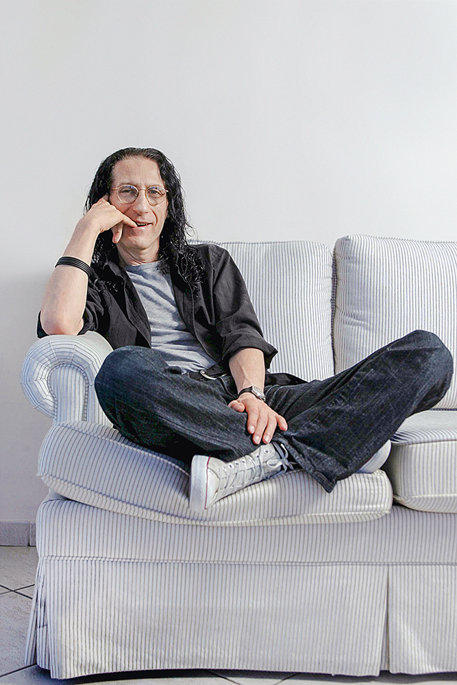 Dramaturgo Gerald Thomas deixa rabino Nilton Bonder constrangido