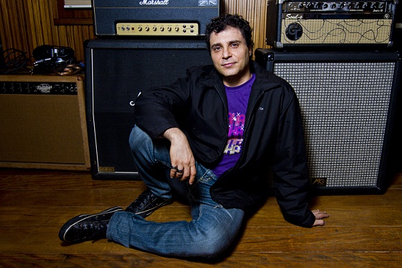 Frejat é o convidado de estreia do Rádio Retrato