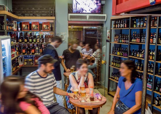 Com cerca de 200 rótulos, Doca’s Beer abre em Copa