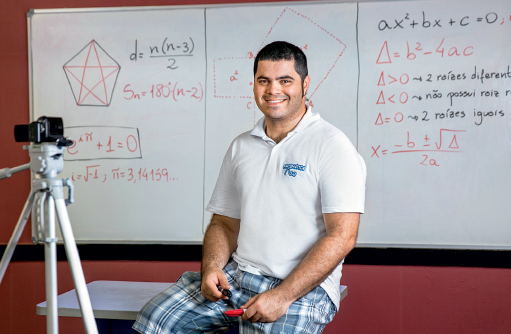 Cariocas fazem sucesso no YouTube com canais que vão além do humor