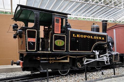 No local &eacute; poss&iacute;vel ver ainda a antiga locomotiva da estrada de ferro Leopoldina<br>