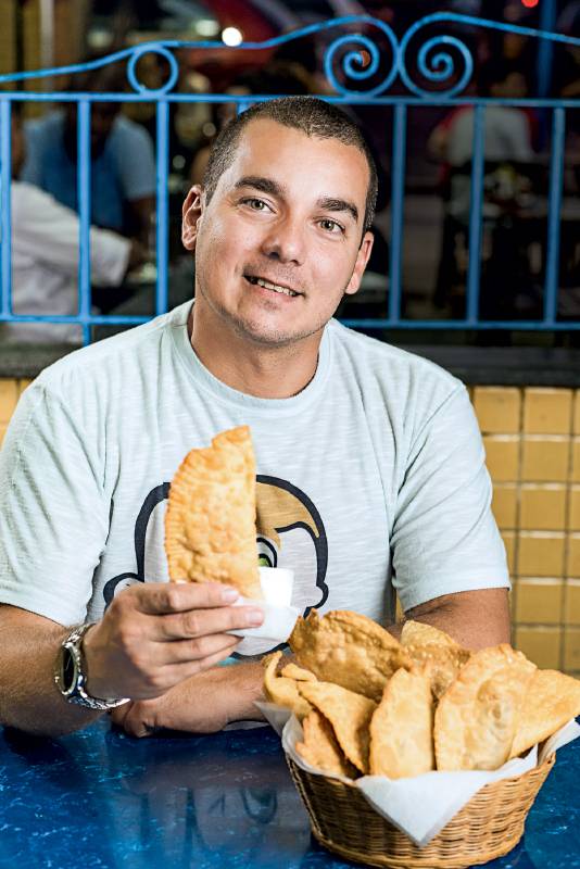 Rodrigo Stuart faz parcerias com bares para promover campanhas de caridade