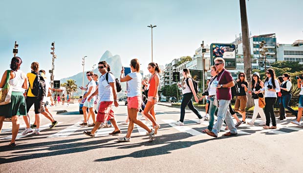 Andar, clicar e curtir