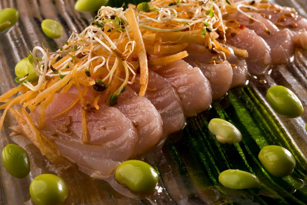 Sushi com saquê ou pizza com vinho, você decide