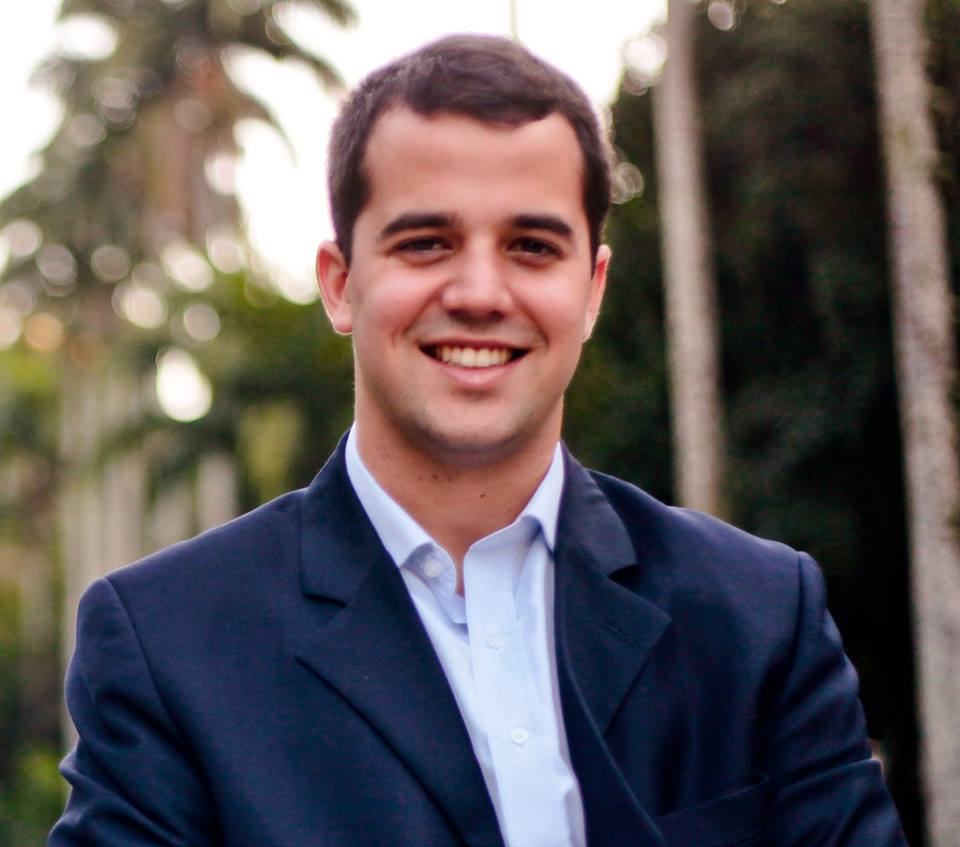 Marco Antônio Cabral deixa secretaria de estado