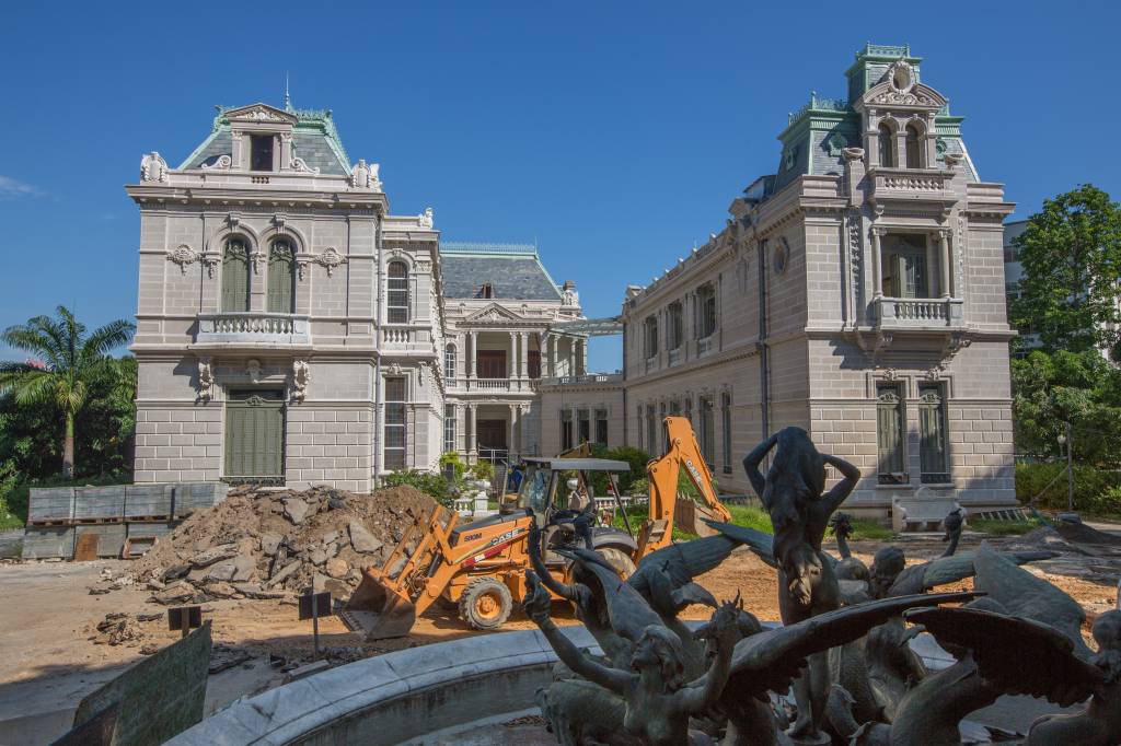 Palácio Laranjeiras tem restauro 85% concluído