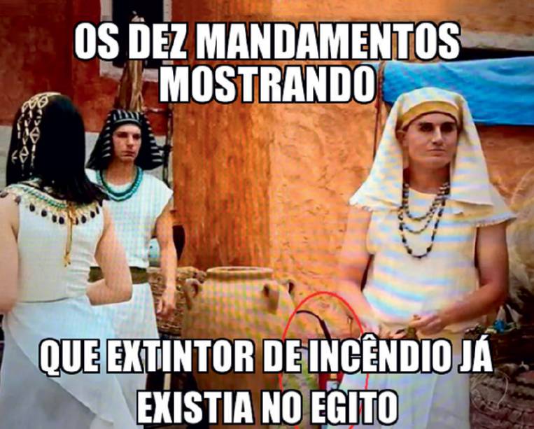 O g&ecirc;nero pode at&eacute; estar em decad&ecirc;ncia e com o ibope em queda, mas ainda rende muito assunto. Em 2015, deram o que falar o beijo gay de Babil&ocirc;nia, a reconstitui&ccedil;&atilde;o do Egito em Os Dez Mandamentos e a briga pela audi&ecirc;ncia entre a Globo e a Record