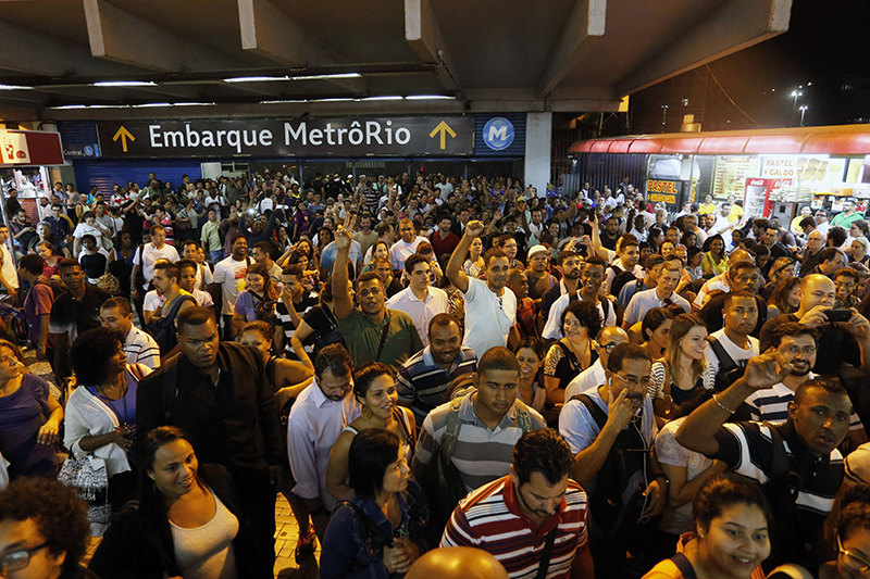 Furto de cabos do Metrô Rio causa transtorno nesta terça (13)