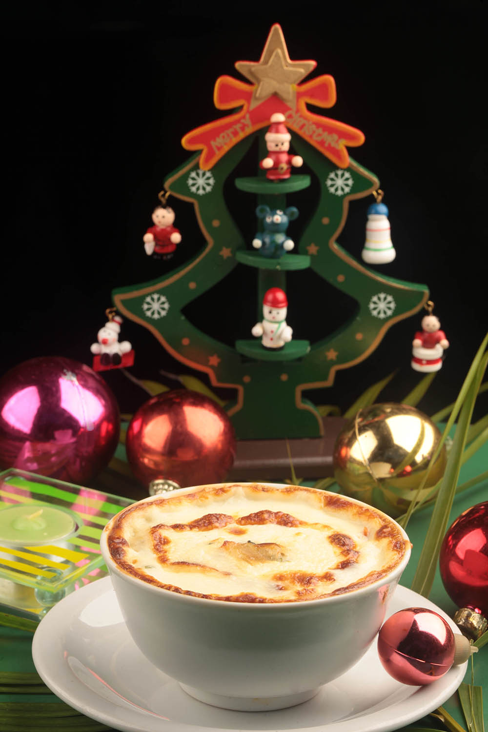 Ceia e almoço de Natal na rua