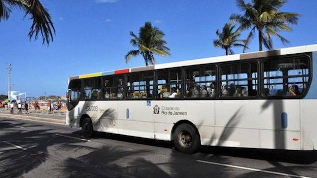 Duas linhas de ônibus substituem outras seis na Zona Sul