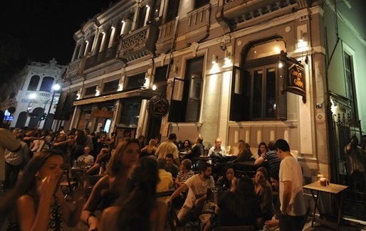 Carioca da Gema revive o último Baile do Império