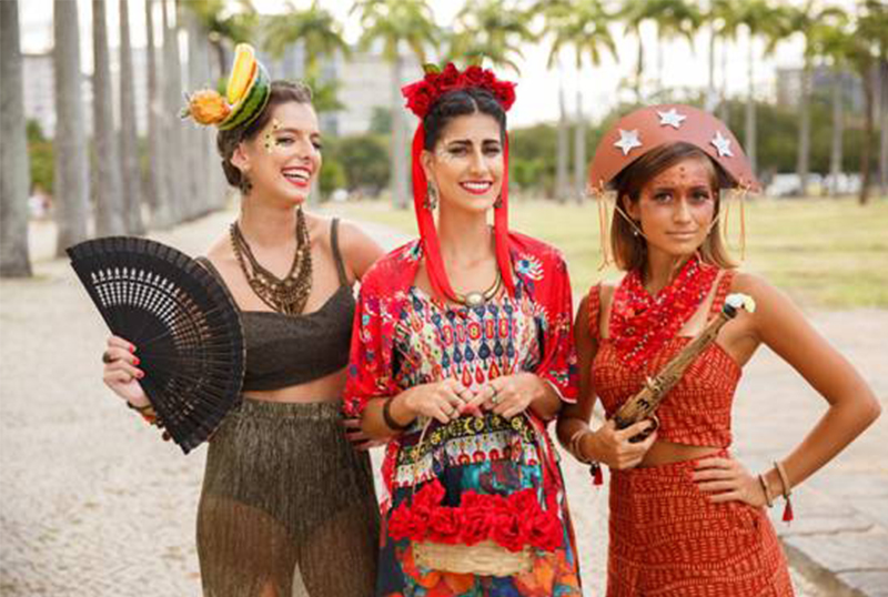 Marcas cariocas criam fantasias para o Carnaval