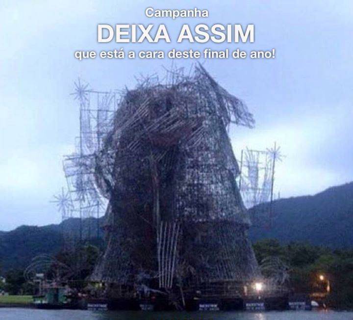 Árvore de Natal da Lagoa vira meme após ser parcialmente destruída