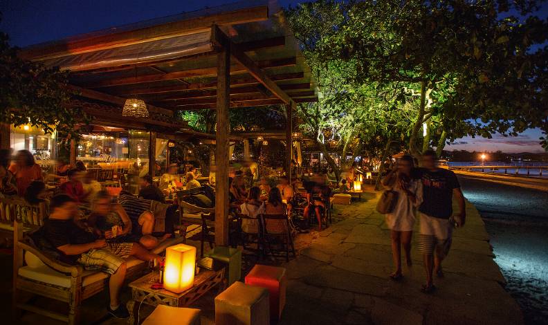 Porto da Barra é a nova fronteira do lazer em Búzios