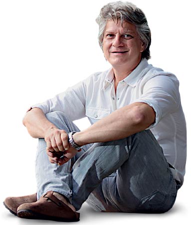 Uma volta… pelo Mercadão de Madureira com o empresário Mário Maluco