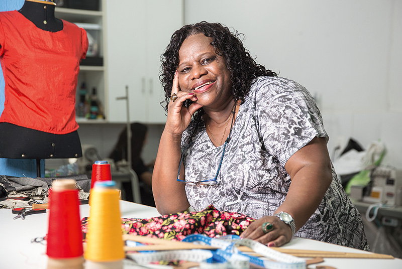 Josete dos Santos Lima promove ações sociais em Manguinhos