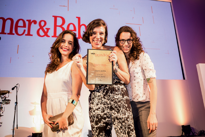 Pro dia nascer feliz: Paula Prandini, Branca Lee e Iona Rothstein levaram o prêmio de café da manhã para o Empório Jardim