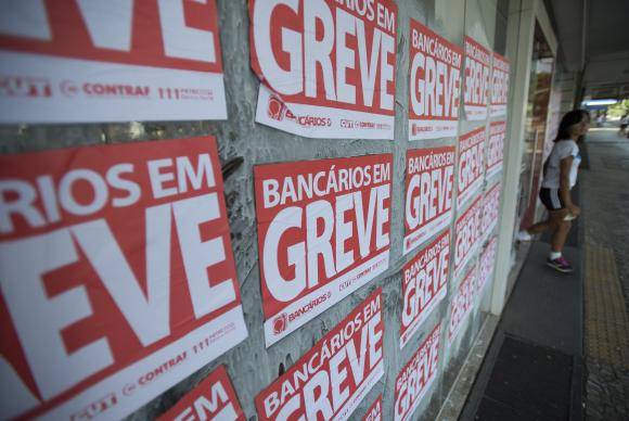 Greve dos bancários é encerrada no Rio