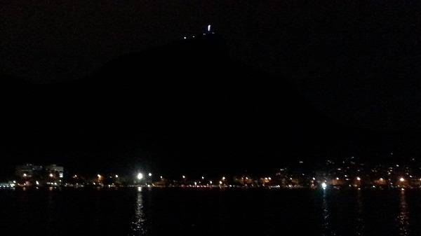 O Cristo Redentor visto das águas da Lagoa<br> O Cristo Redentor visto das águas da Lagoa<br>