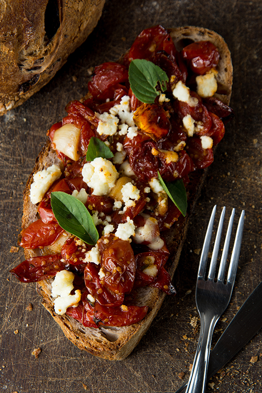 Forma ancestral de fazer pão ganha força na cidade