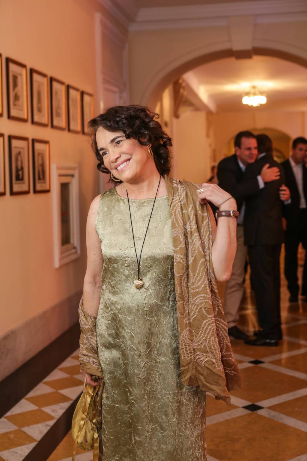 ‘Já esperava’: classe artística fala sobre a saída de Regina Duarte