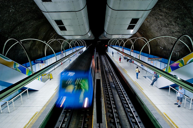 Metrô funcionará 24 horas durante o Carnaval