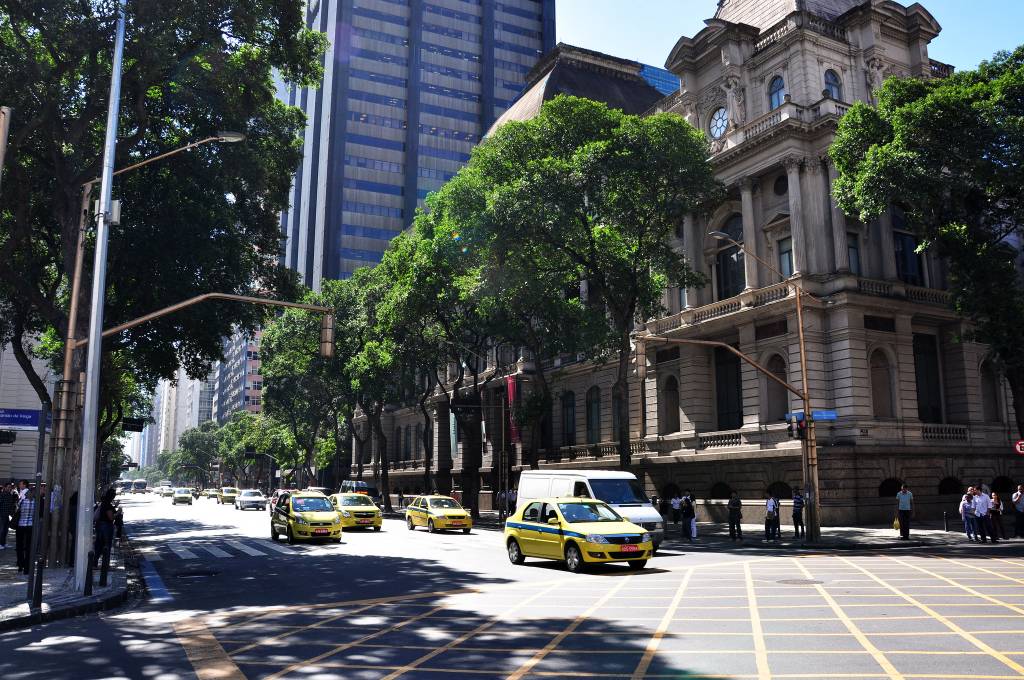 Parte da Avenida Rio Branco será interditada até segunda (30)