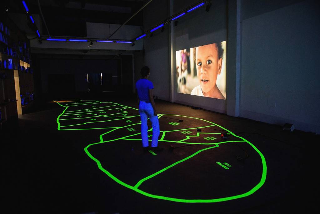 Mostra internacional apresenta sete obras inspiradas no Rio