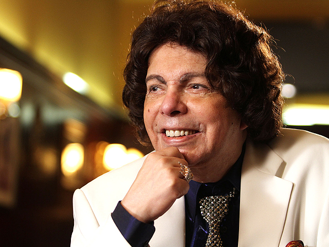 Cantor Cauby Peixoto morre aos 85 anos