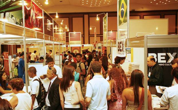 Feira de intercâmbio reúne mais de 200 instituições estrangeiras