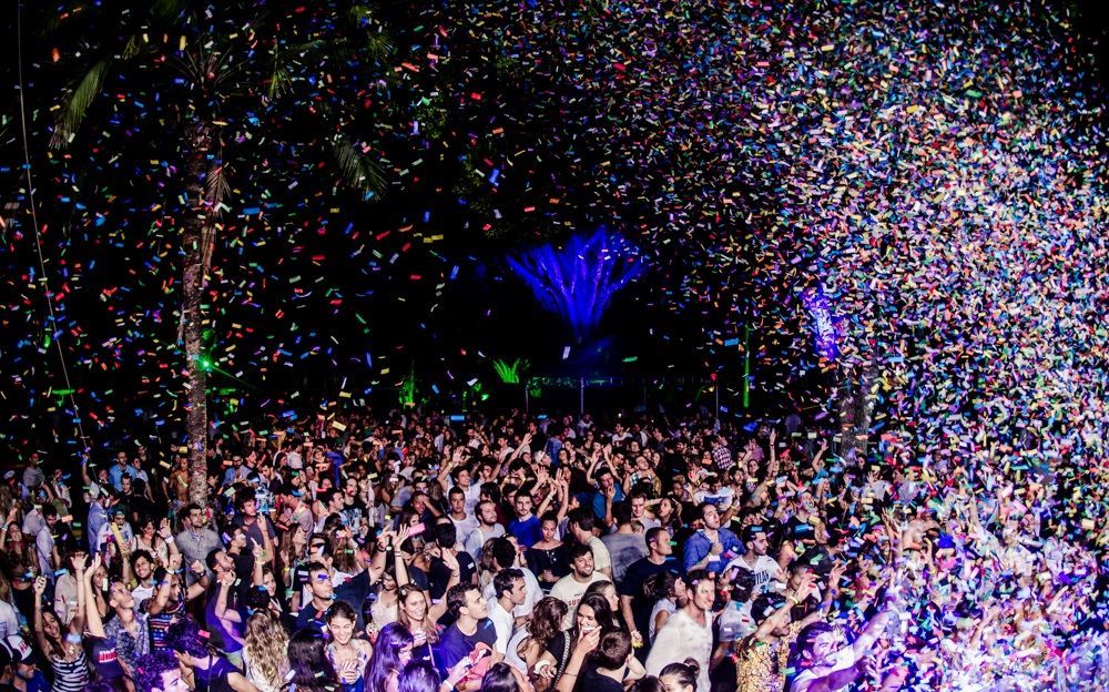 Festas open bar ganham espaço no Rio