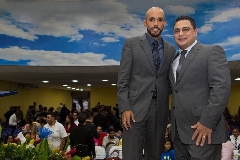 Congregação evangélica que aceita gays abre sua nova sede em Madureira
