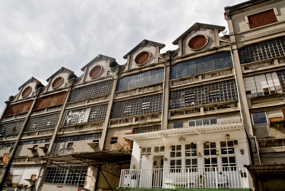 Grátis! Circuito artístico na Bhering, Simas no Al Farabi e mais programas