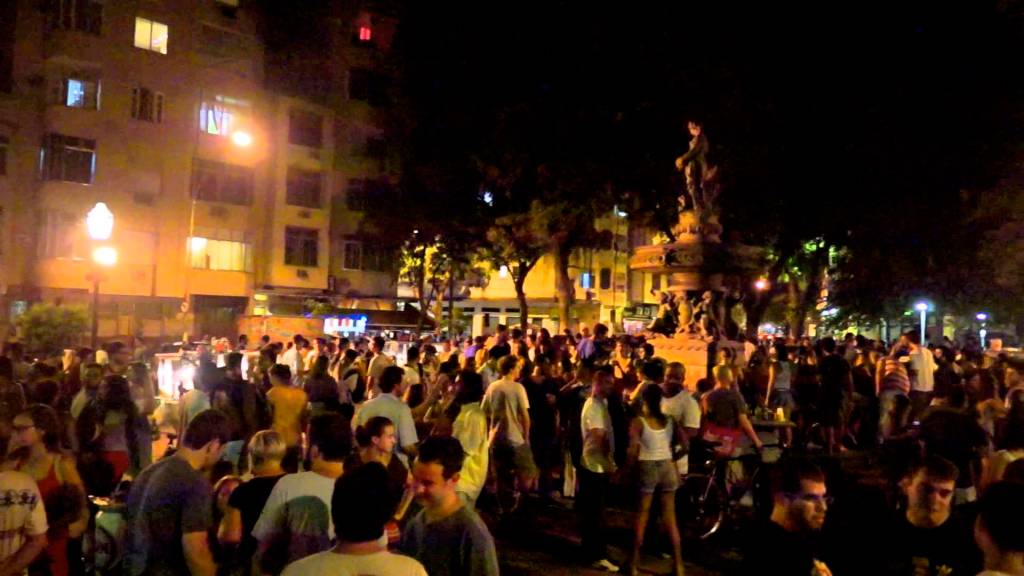 Praça São Salvador passa a receber ações do programa Lixo Zero
