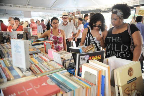 Feira do Livro tem edição comemorativa de 60 anos