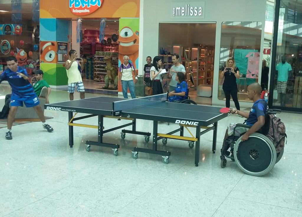 Evento reúne tenistas de mesa em Campo Grande