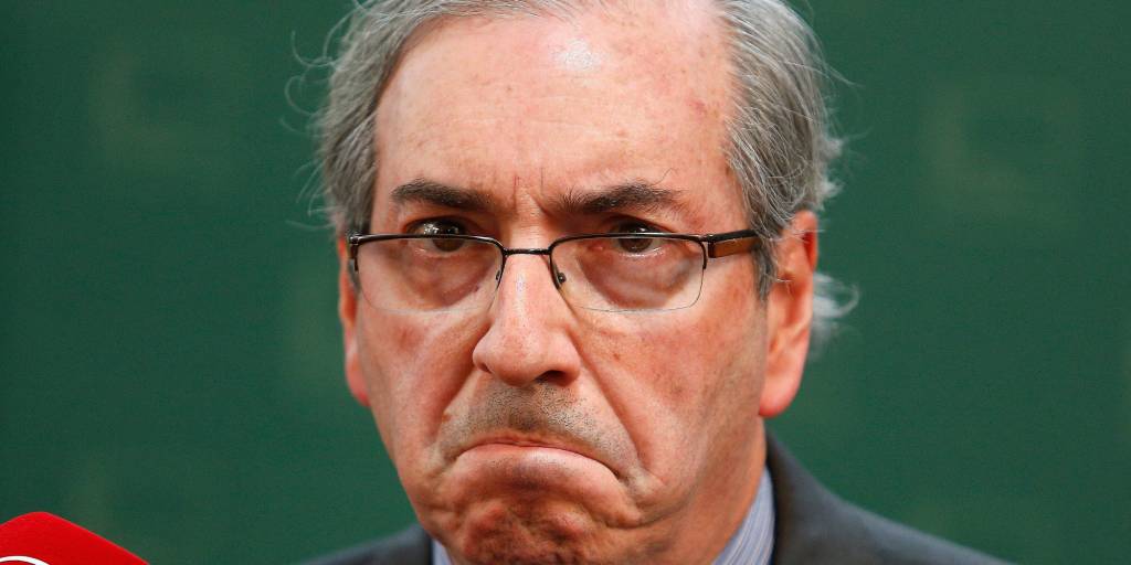 Deputados pedem a renúncia de Eduardo Cunha