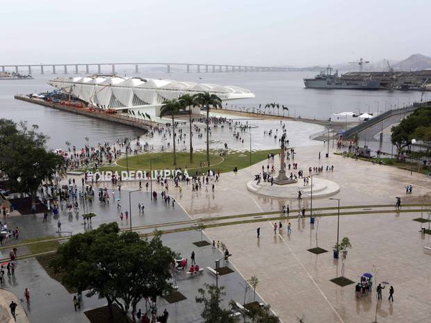 Baile de Carnaval Infantil da Praça Mauá acontece até terça (9)