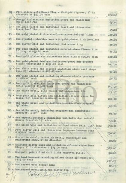Apólice de seguro de jóias, roupas e bijuterias de Carmen, avaliados de 116.790 mil dólares em 1953 Apólice de seguro de jóias, roupas e bijuterias de Carmen, avaliados de 116.790 mil dólares em 1953