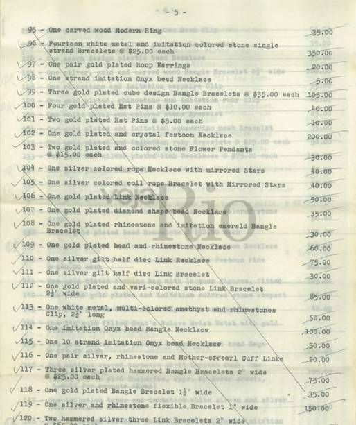 Apólice de seguro de jóias, roupas e bijuterias de Carmen, avaliados de 116.790 mil dólares em 1953 Apólice de seguro de jóias, roupas e bijuterias de Carmen, avaliados de 116.790 mil dólares em 1953