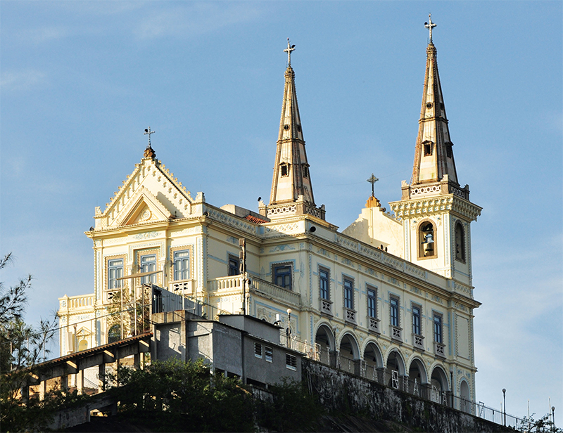Começa reforma no plano inclinado da Igreja da Penha