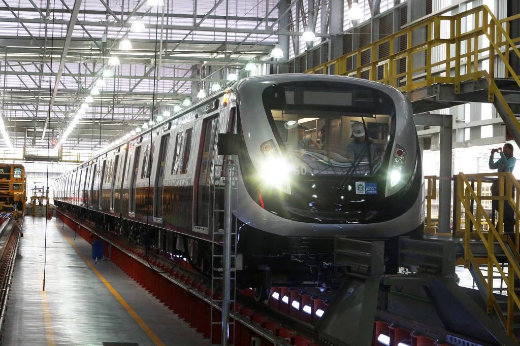 Linha 4 vai funcionar também aos sábados