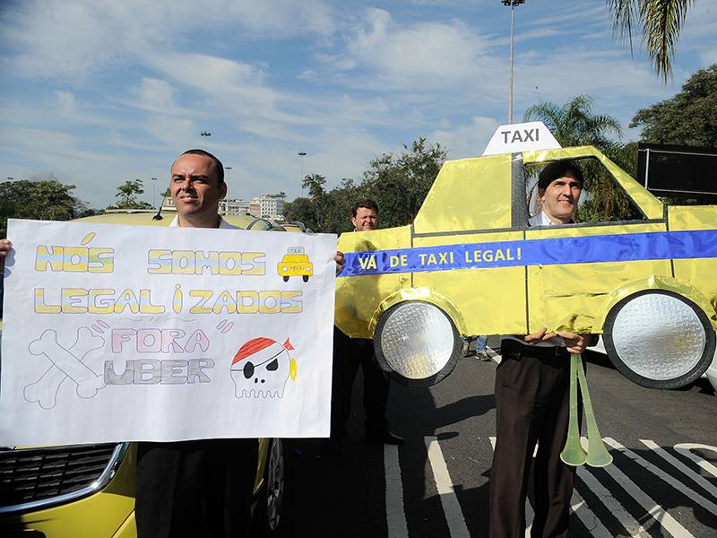 Secretarias de transporte se posicionam contra Uber