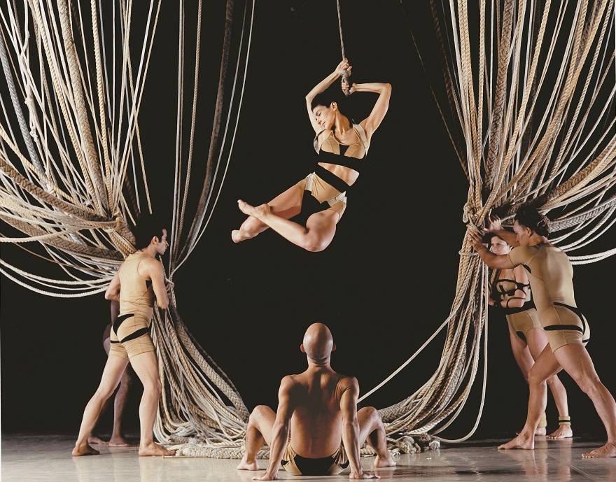 Teatro João Caetano comemora 200 anos com programação gratuita
