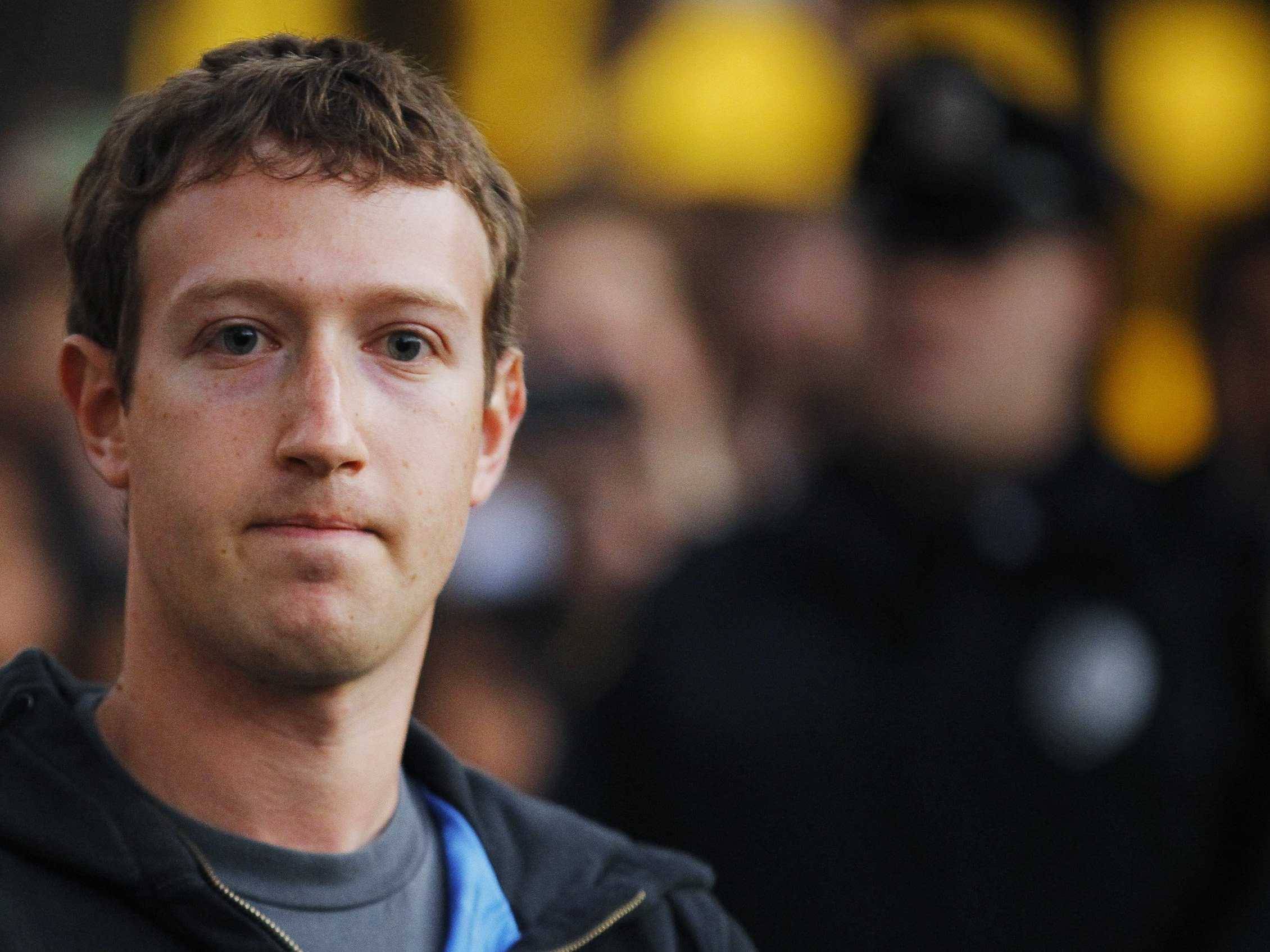 Mark Zuckerberg, do Facebook, divulga campanha contra o vírus Zika