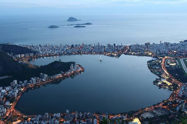 Rio de Janeiro tem a noite mais cara do país